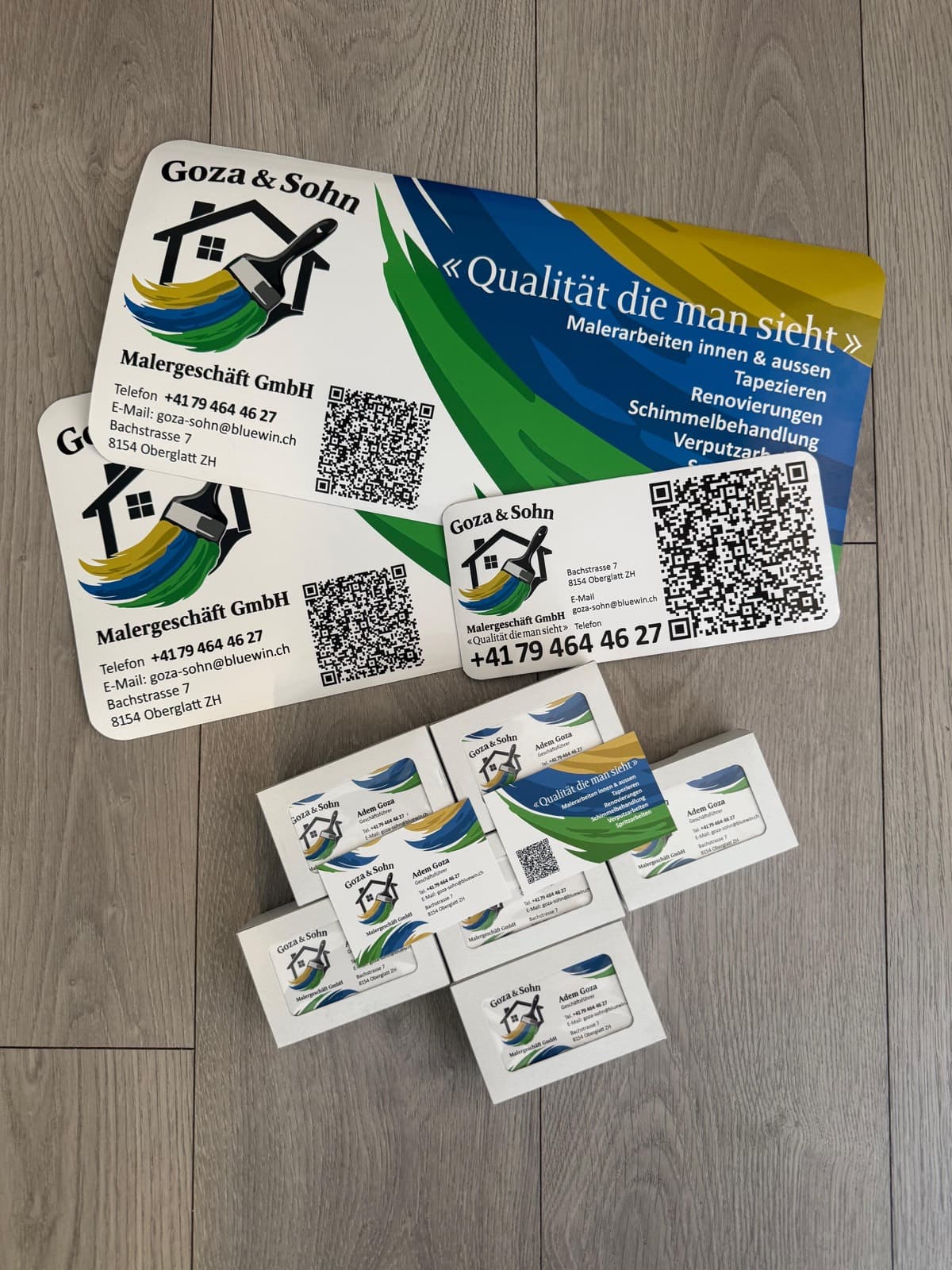 Drucksachen von Luxprint: Visitenkarten, Flyer, Broschüren, Plakate